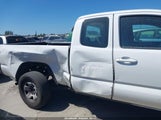 Toyota Tacoma Sr 5TFRX5GN3JX119946 fotografie