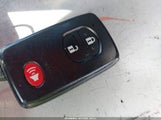 Toyota Prius Two JTDKN3DU0D5647998 снимка