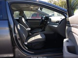 Hyundai Elantra Value Edition 5NPD84LF7JH292770 photo