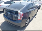 Toyota Prius Three JTDKN3DU2D1633155 fotografie