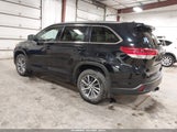 Toyota Highlander Xle 5TDJZRFH0HS457928 снимка