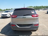Jeep Cherokee Sport 1C4PJMAB1HW555907 снимка