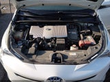 Toyota Prius Two JTDKBRFU7G3000913 снимка
