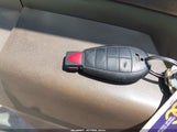 Volkswagen Routan Se 2V4RW3DG7BR642681 снимка