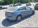 Toyota Corolla Le JTDEPRAE3LJ052138 снимка