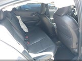 Toyota Prius Xle JTDACAAU7T3066423 photo