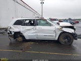 Jeep Grand Cherokee Sterling Edition 4X4 1C4RJFBT7JC250897 снимка