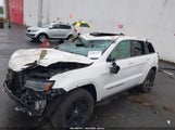 Jeep Grand Cherokee Sterling Edition 4X4 1C4RJFBT7JC250897 снимка