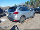 Subaru Forester Limited JF2SKAKC3RH483211 снимка