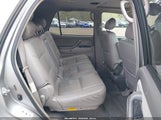 Toyota Sequoia Sr5 V8 5TDBT44A05S256637 снимка