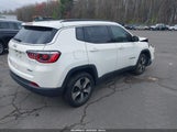 Jeep Compass Latitude 4X4 3C4NJDBB1JT104896 снимка