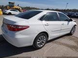 Toyota Camry Le 4T1BF1FK1HU328131 снимка