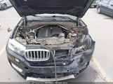 BMW X5 xDrive35I 5UXKR0C55J0X87615 photo