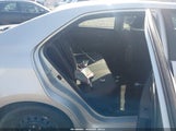 Toyota Corolla Le 5YFBURHE1JP831449 снимка