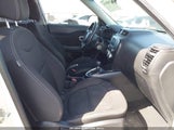 Kia Soul KNDJN2A24K7009828 снимка
