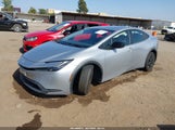 Toyota Prius Le JTDACAAU7R3023340 снимка