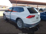 Volkswagen Tiguan 2.0T S 3VV1B7AXXLM048174 fotografie