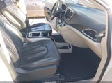 Chrysler Pacifica Touring L 2C4RC1BG5NR191815 снимка