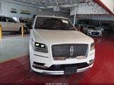 Lincoln Navigator L Reserve 5LMJJ3LT7KEL01341 снимка