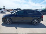 Volkswagen Tiguan 2.0T S 3VVRB7AX1RM152032 fotografie