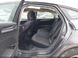 Ford Fusion Se 3FA6P0H7XFR177614 снимка