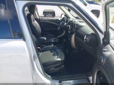 Mini Countryman Cooper WMWZB3C51GWR48339 снимка