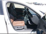 Volkswagen Passat 2.0T Limited Edition 1VWBA7A3XNC006771 fotografie