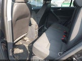 Volkswagen Tiguan S WVGAV3AXXDW068176 photo