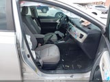 Toyota Corolla Le 5YFBURHE4GP568821 снимка