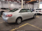 Toyota Camry Le 4T1BF3EK6AU046490 снимка