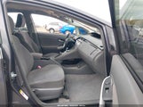 Toyota Prius Two JTDKN3DUXB0247148 fotografie