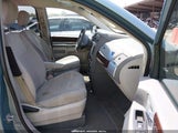 Chrysler Town & Country Touring 2A8HR54199R665709 photo