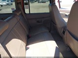 Ford Explorer Eddie Bauer/Limited/Xl/Xlt 1FMZU34E5WZA16617 снимка