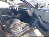 Tesla Model 3 Long Range Rear-Wheel Drive/Standard Rear-Wheel Drive 5YJ3E1EA1SF042591 fotografie