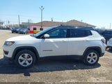 Jeep Compass Latitude 4X4 3C4NJDBB2KT839758 снимка