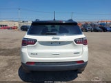 Jeep Compass Latitude 4X4 3C4NJDBB2KT839758 снимка