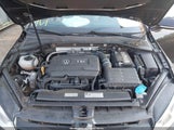 Volkswagen Golf 3VW217AU2HM029750 снимка
