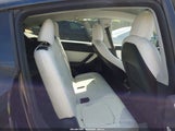 Tesla Model Y Long Range Dual Motor All-Wheel Drive 5YJYGAEE5MF284225 fotografie