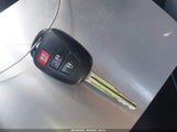 Toyota Rav4 Le JTMZFREVXFD078947 снимка