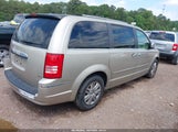 Chrysler Town & Country Limited 2A8HR64X08R748907 photo