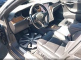 Tesla Model S Long Range Dual Motor All-Wheel Drive/Long Range Plus Dual Motor All-Wheel Drive 5YJSA1E29LF401350 fotografie