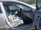 Toyota Camry Le 4T1BF3EK8AU528877 снимка