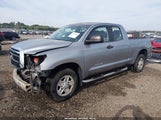 Toyota Tundra Grade 4.6L V8 5TFRM5F15CX050929 fotografie