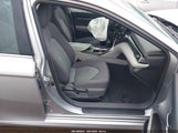 Toyota Camry Le 4T1C11AKXMU604181 fotografie