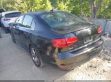Volkswagen Jetta 2.0T Gli Sel 3VW4T7AJ5GM219890 fotografie