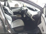 Toyota Prius Two JTDKBRFU0H3544722 снимка