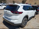 Nissan Rogue Sv Fwd 5N1BT3BA1SC871333 fotografie