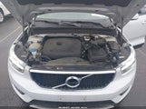 Volvo Xc40 T5 Momentum YV4162UK4L2313696 photo