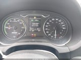 Audi A3 E-Tron 1.4T Premium WAUUPBFF5GA163412 снимка