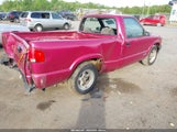 Chevrolet S Truck S10 1GCCS1445R8137640 photo